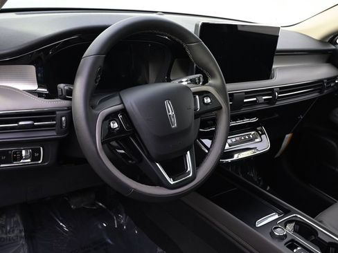 New 2026 Lincoln Corsair Premiere AWD/4WD image 11