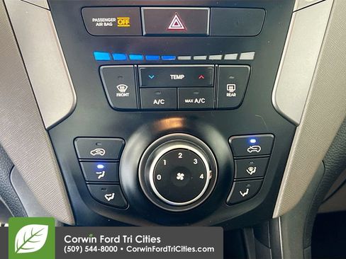 Used 2016 Hyundai Santa Fe Sport AWD/4WD image 9