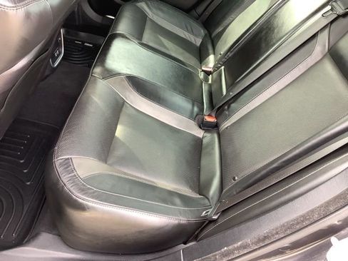 Used 2020 Dodge Charger SXT w/ Leather Interior Group image 13