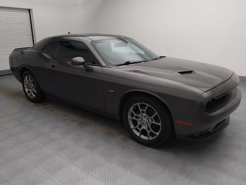 Used 2017 Dodge Challenger GT w/ Driver Convenience Group image 11