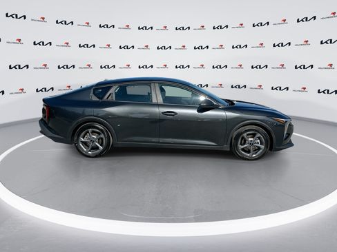 Certified 2025 Kia K4 FWD image 9