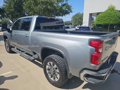 Used 2024 Chevrolet Silverado 2500 LT w/ Texas Edition AWD/4WD image 2