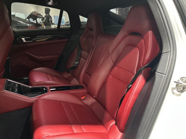 Used 2018 Porsche Panamera 4 AWD/4WD image 6