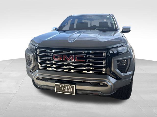 Used 2025 GMC Canyon Denali AWD/4WD image 3