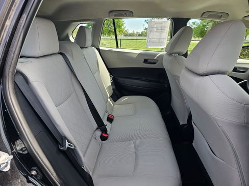 Used 2022 Toyota Corolla Cross L AWD/4WD image 12