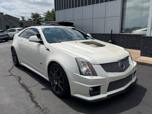 Used 2012 Cadillac CTS V w/ Wood Trim Package RWD image 10