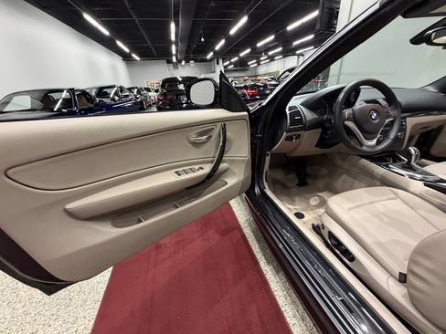 Used 2013 BMW 135i Convertible RWD image 19