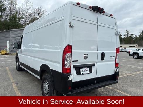 Used 2025 RAM ProMaster 2500 w/ Convenience Group image 5