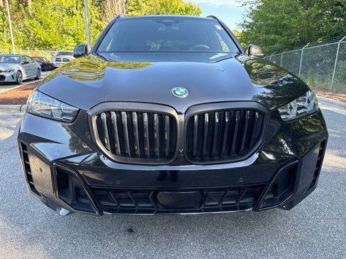 Certified 2025 BMW X5 xDrive50e w/ M Sport Package AWD/4WD image 2