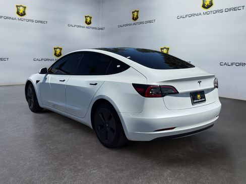 Used 2023 Tesla Model 3 Standard Range RWD image 3