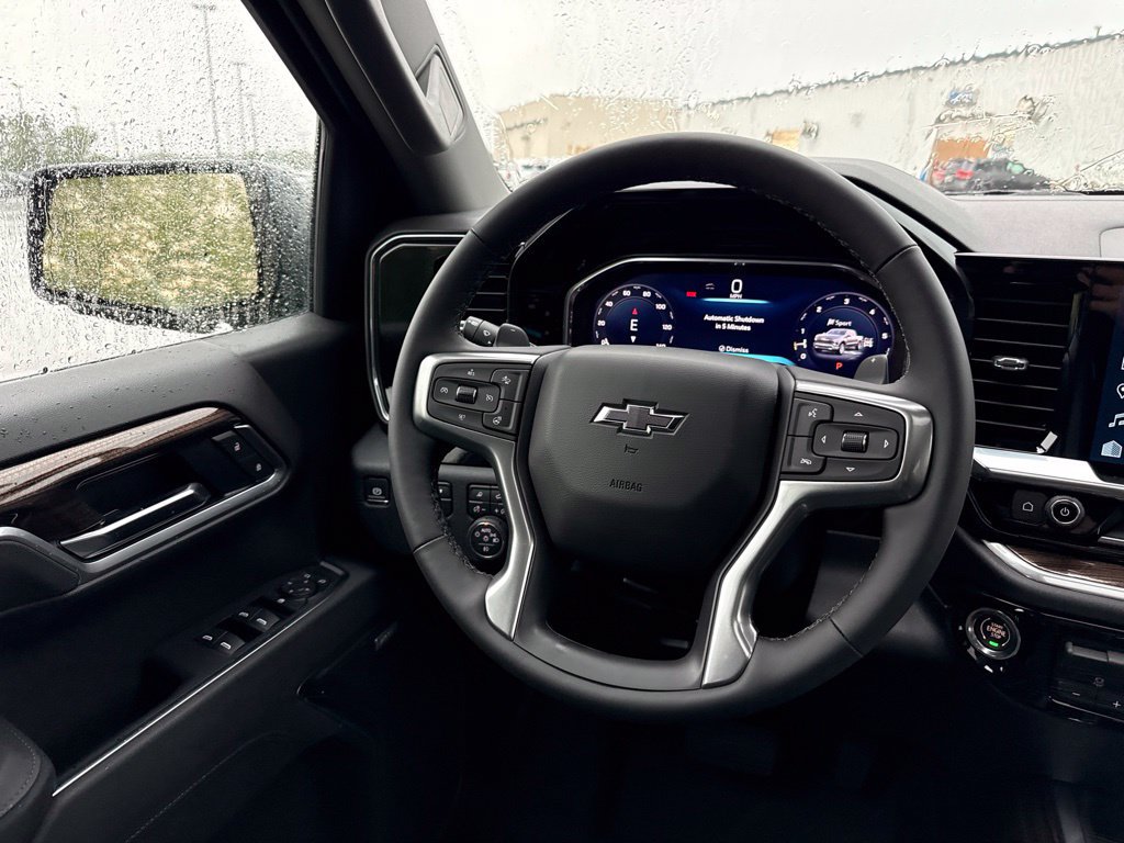 New 2026 Chevrolet Silverado 1500 RST w/ Dark Appearance Package AWD/4WD image 13