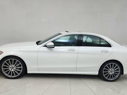 Used 2018 Mercedes-Benz C 300 Sedan image 10