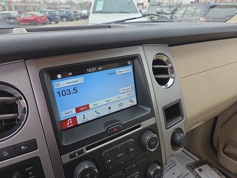 Used 2016 Ford Expedition XLT w/ Equipment Group 202A image 33