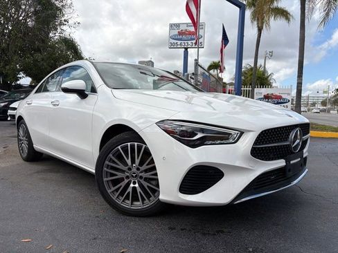 Used 2025 Mercedes-Benz CLA 250 image 1
