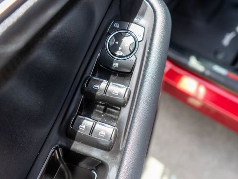 Used 2019 Ford Edge ST w/ Convenience Package AWD/4WD image 16