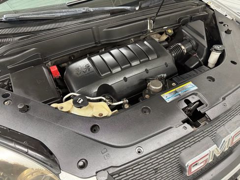 Used 2010 GMC Acadia SLT w/ Technology Package image 27