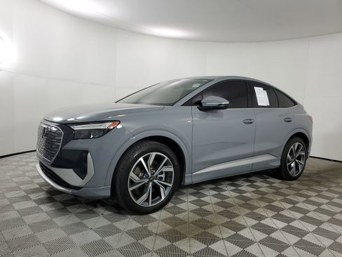 Certified 2024 Audi Q4 e-tron Premium image 5