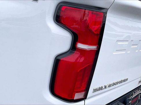 Used 2024 Chevrolet Silverado 2500 LTZ image 24