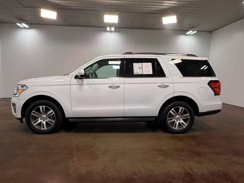Used 2024 Ford Expedition Limited AWD/4WD image 27