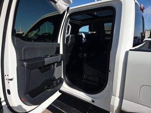 Used 2023 Ford F250 Lariat w/ Lariat Ultimate Package image 44