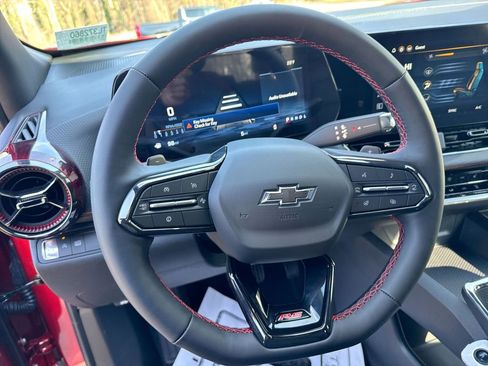 New 2026 Chevrolet Equinox RS image 16