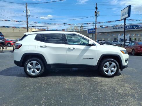 Used 2020 Jeep Compass Latitude w/ Cold Weather Group AWD/4WD image 4