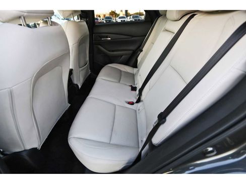 Used 2022 MAZDA CX-30 AWD 2.5 S w/ Premium Package image 12