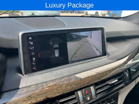 Used 2018 BMW X5 xDrive40e AWD/4WD image 7