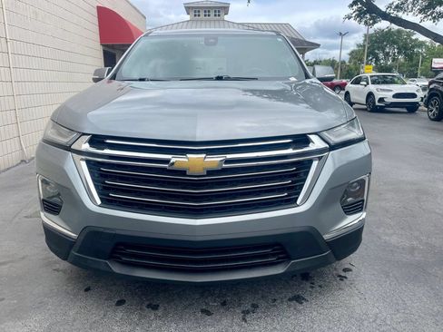 Used 2023 Chevrolet Traverse LT FWD image 8