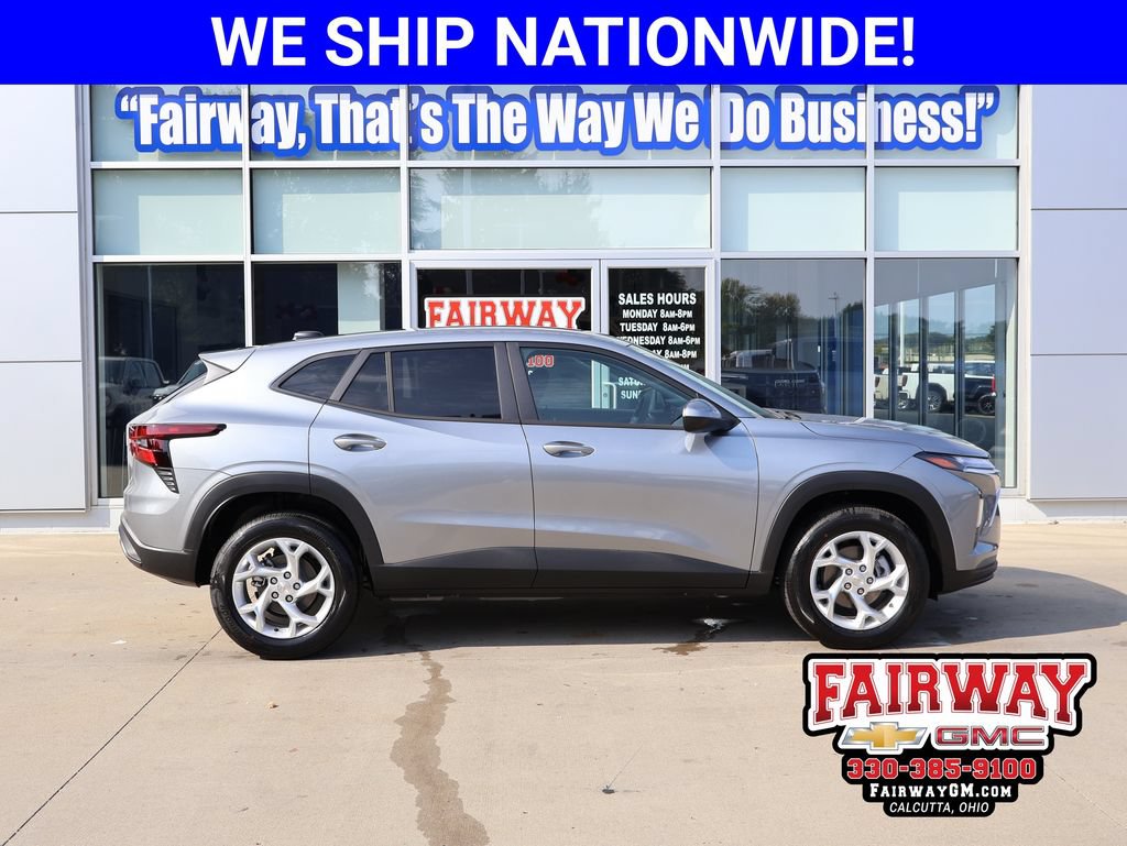 New 2026 Chevrolet Trax LS w/ LS Convenience Package FWD image 1