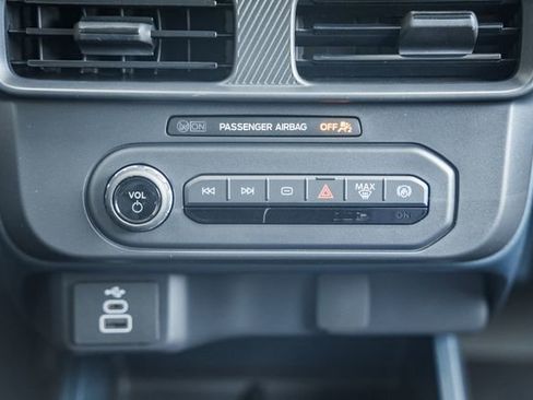 New 2026 Ford Maverick XL w/ 4K Tow Package image 31