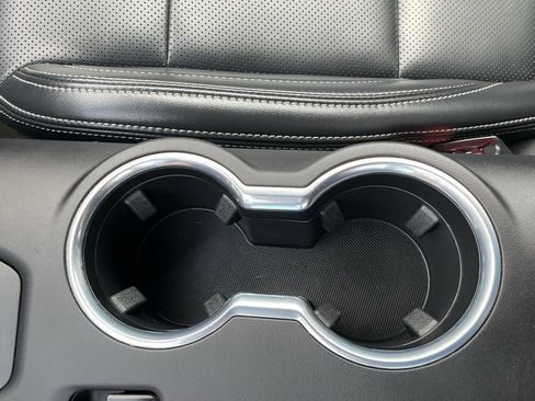 Used 2025 Ford Mustang Premium RWD image 17