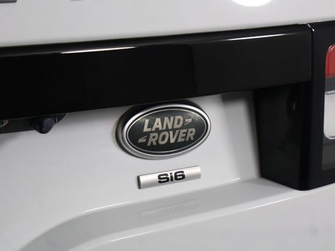 Used 2020 Land Rover Discovery SE AWD/4WD image 19