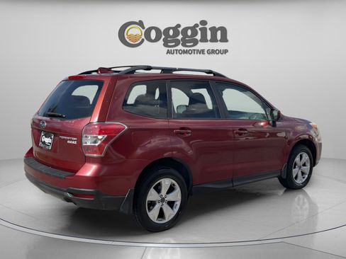 Used 2016 Subaru Forester 2.5i Premium image 7
