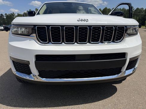 Used 2021 Jeep Grand Cherokee L Limited w/ Trailer Tow Group (B) RWD image 23