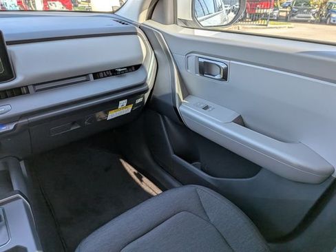 New 2027 Kia Seltos LX FWD image 18