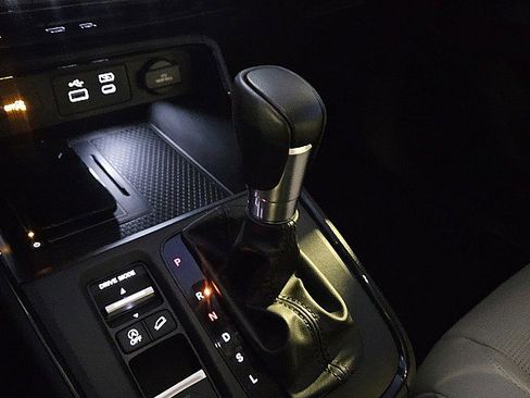 Used 2024 Honda CR-V EX-L image 14