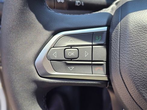 New 2026 Jeep Compass Latitude AWD/4WD image 17