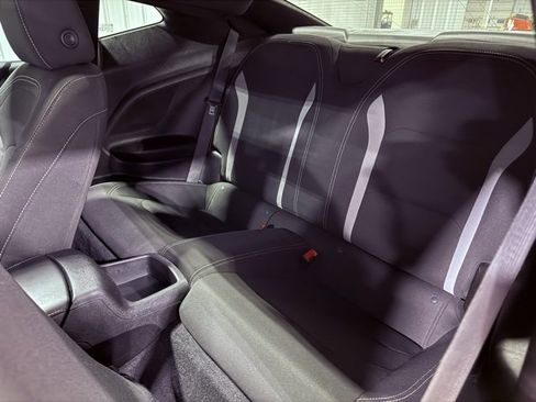 Used 2019 Chevrolet Camaro LT image 26