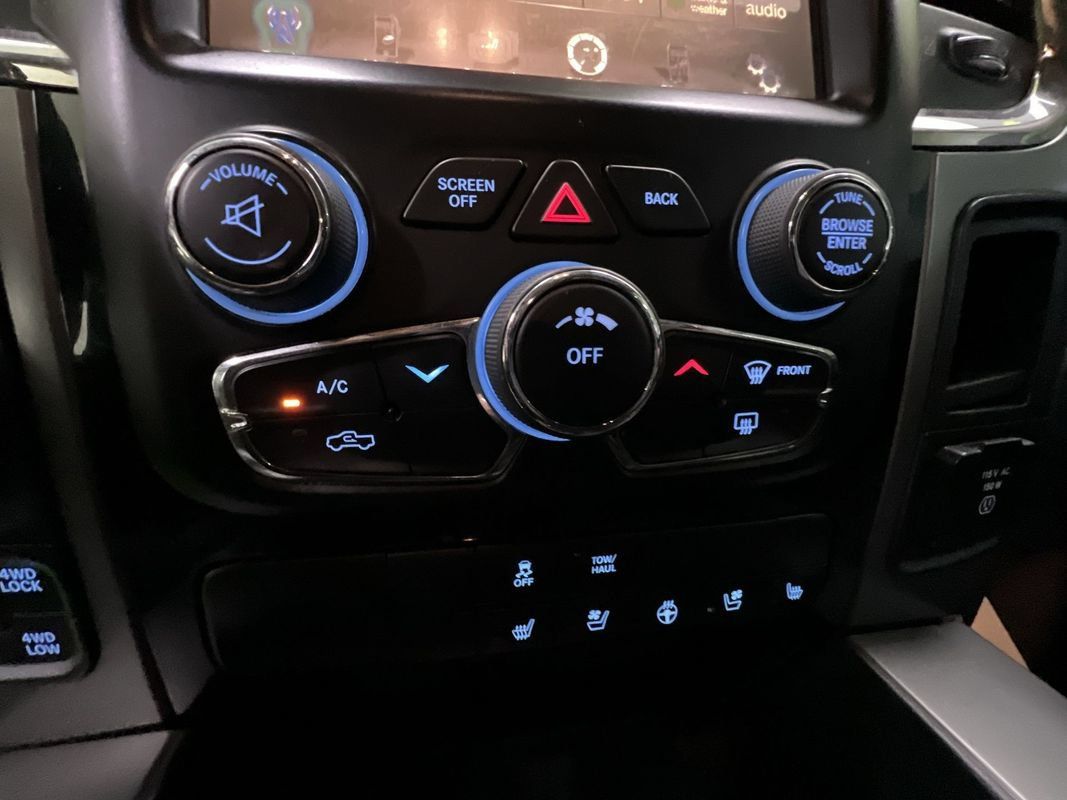 Used 2015 RAM 1500 Sport w/ Convenience Group AWD/4WD image 24
