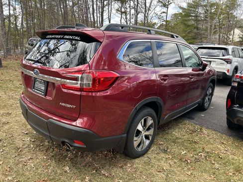 Used 2025 Subaru Ascent Premium AWD/4WD image 5