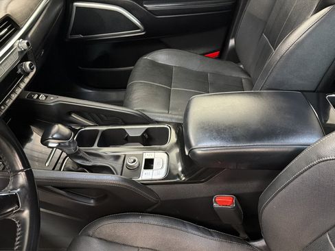 Used 2021 Kia Telluride EX w/ Towing Package FWD image 26