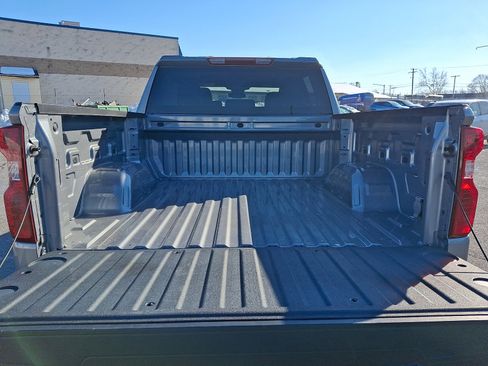 Certified 2024 Chevrolet Silverado 1500 LT image 28