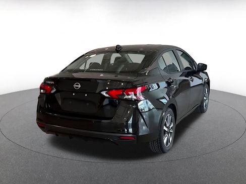 Used 2025 Nissan Versa SV image 14