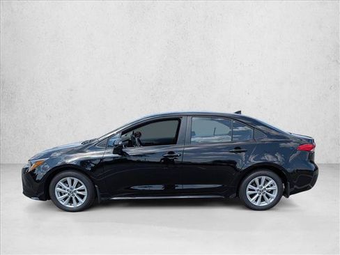 Certified 2026 Toyota Corolla LE w/ LE Premium Package FWD image 9