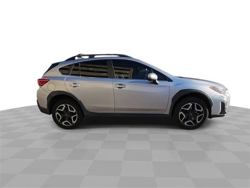 Used 2019 Subaru Crosstrek 2.0i Limited w/ Moonroof Package w/Navigation image 9