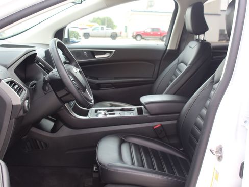 Used 2024 Ford Edge SEL image 18