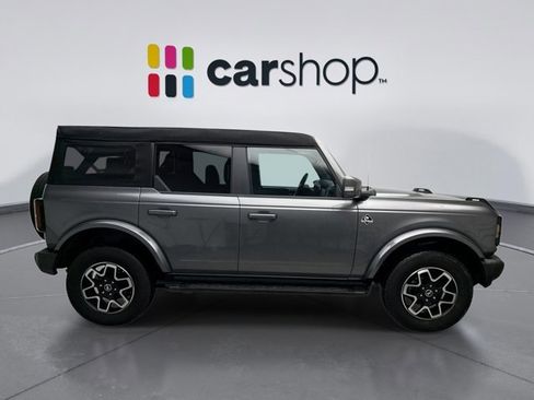 Used 2023 Ford Bronco Outer Banks image 6