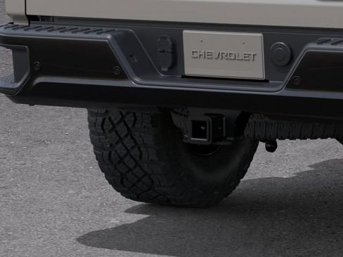 New 2026 Chevrolet Silverado 2500 ZR2 AWD/4WD image 14