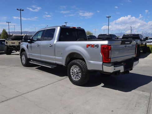 Used 2021 Ford F350 XLT w/ XLT Premium Package AWD/4WD image 4